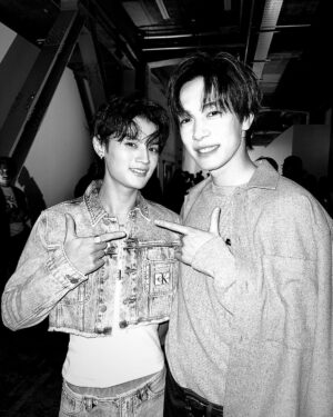 Shuichiro Naito Instagram - calvinklein.
いろんな方々に会えて幸せでした♪

@calvinklein #CalvinKlein 
#ロウン #SF9 #Peakboy 
#ウガウガファミリー