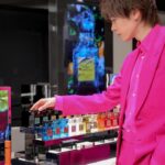 Shuichiro Naito Instagram - . 先日トム フォード ビューティ 松屋銀座店に 行ってきました！ ネロリ・ポルトフィーノの香りが 爽やかでとても気に入りました！ デザインも可愛くて家に置くだけでもいいなーて思った! 6月2日より数量限定で10mlのボトルも販売されるからゲットしよーと。 @tomfordbeauty #tomfordbeauty #tomford #tfneroliportofino #tfsoleil #pr