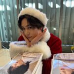 Shuichiro Naito Instagram - 今日は写真集のクリスマスイベントありがとうございました😊 7年ぶりに個人でやるみなさんに会えるイベント、ほんっとうに幸せでした！最後に、『しゅうくんは名前をいつも忘れちゃうから、みんなのチェキと名前を描いたアルバムをプレゼントするね』ってみんなからアルバムをもらった時は、胸がキューってなってそれまでの疲れがぶっ飛びました。 本当に改めてみんなに支えられてるなって思えた1日でした！ 今年の最後にみんなに会えて幸せ者です☺️☺️ 今日来れなかった人は25日に楽しみましょっ 今日は本当にありがとう。