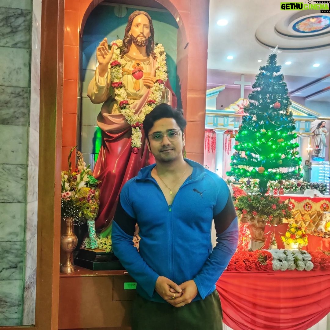 Shweta Bhattacharya Instagram - Merry Christmas ⛄🧑🎄 Mangal Pandey Church