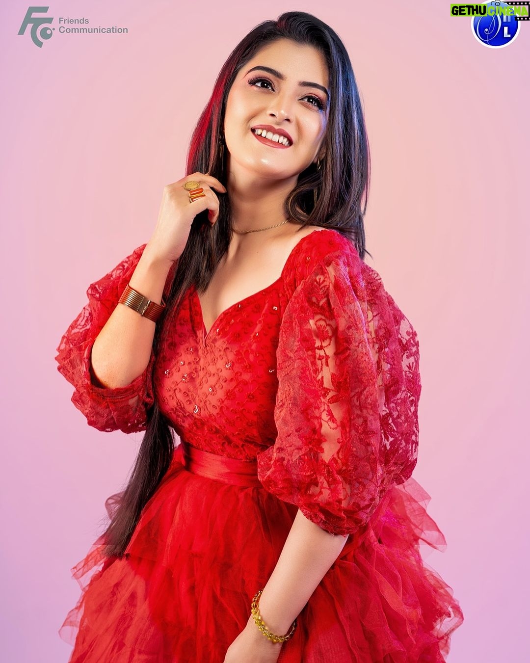 Shweta Bhattacharya Instagram - Be proud of your kind heart Not everyone has it #heart #lovemyself #kind #instagram #instagood #instadaily