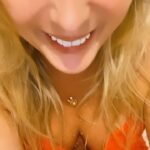 Sill Esteves Instagram - Tua vida tá assim também? Hahahahaha #sillesteves