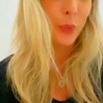Sill Esteves Instagram - E você? Já mandou alguém se lascar hoje? Kkkkk Como anda sua paciência ultimamente? #comedia #humor #sillesteves