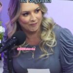 Sill Esteves Instagram - Mantra infalível! Hahahahhaha você tem algum “mantra”que usa diariamente pra ter uma vida feliz, pra ganhar dinheiro ou pra encontrar seu grande amor? Me conta aqui 👇 #sillesteves #meditação #mantra #humor #comedia
