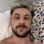 Simon Kippen Instagram - Waking up with @the_penelopeford