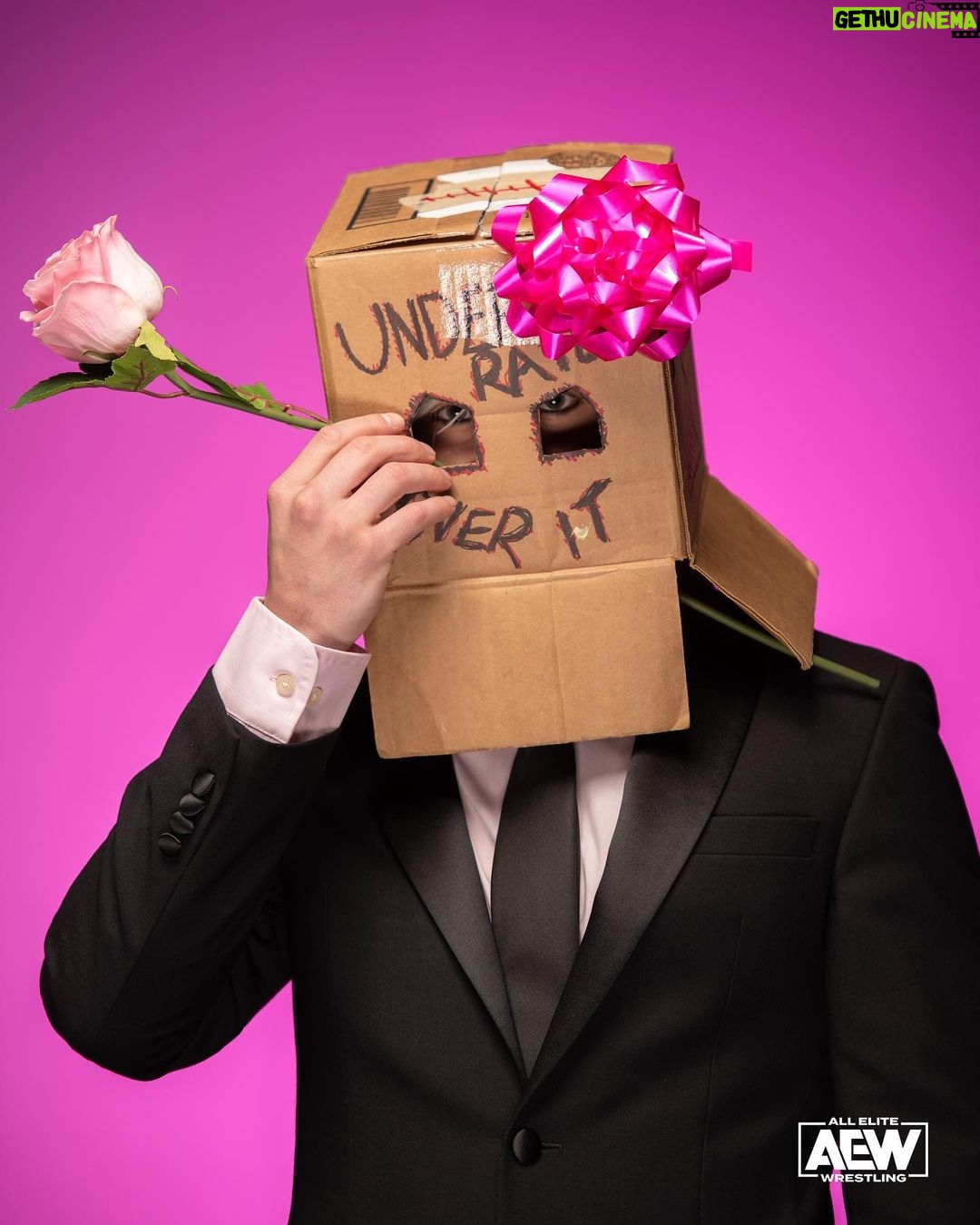 Simon Kippen - 2.7K Likes - Happy Day of #valentines internet.