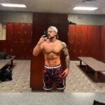 Simon Kippen Instagram - 2023. Heaviest. Hungriest. Just #EmbraceTheChange . #workinprogress