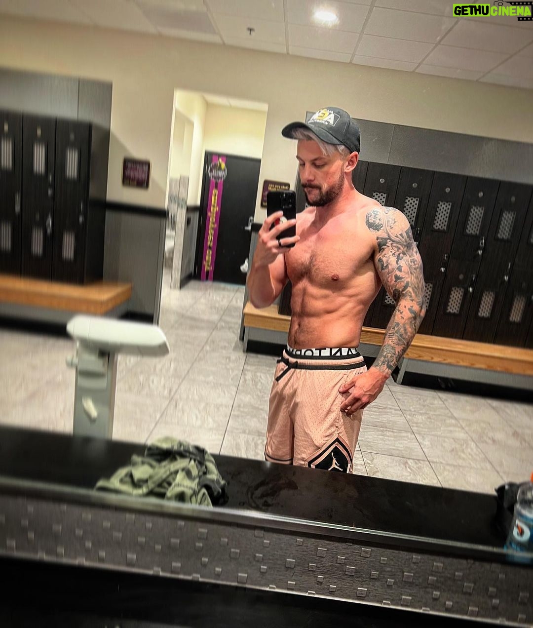 Simon Kippen - 3.6K Likes - I won’t show mercy on you now. #aew