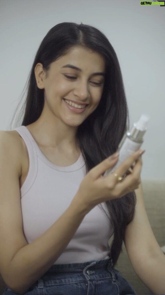 Simran Sharma Instagram - As an actor my life consists of hectic schedules, travelling, harsh lights and lots of makeup. It often takes a heavy toll on my skin. So how do I take care of my skin amidst it all..? Well, the secret is RICE...!! @ricekraftofficial is India’s first rice based skincare brand and has brought to us some truly wonderful products that have been specially formulated for the Indian skin. I recently tried some of their products and my personal favourite was the Enlive Nutri Enhance Facewash. It truly leaves the skin feeling ALIVE and REFRESHED after every single wash. Don’t wait... Just Go and get your products now and let me know which one is your favourite!! #riceisnice #ricekraft #besuretostandout #riceforskin #koreanskincare #koreanskincareroutine #skincare #skincareroutine #skincaretips #skincareproduct #healthyskin #trending #beauty #riceprotein #ricewater