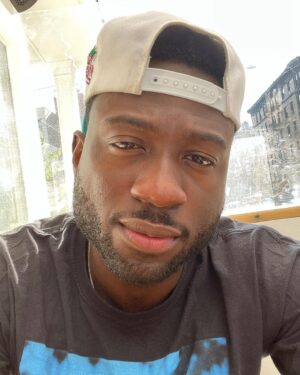 Sinqua Walls Instagram - Just a Random Summer Dump on a Saturday!! P.S.  It’s hot outside 😳