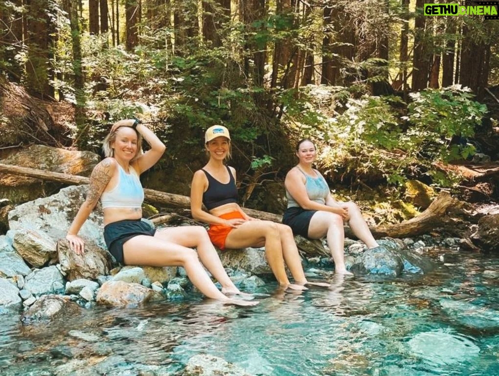 Siobhan Williams - 2.4K Likes - What's your favorite memory so far this summer?