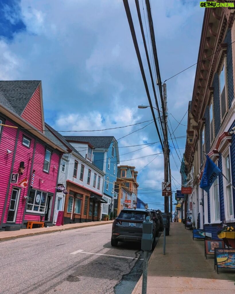 Siobhan Williams Instagram - A beautiful week in Nova Scotia.