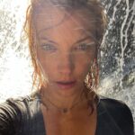 Sisse Marie Instagram – What is your biggest fear?
Mine has always been not living my life to the fullest. To waste this incarnation by living a life where my decisions are made out of fear and not love. So I’m determined to do everything that I am passionate about, which includes chasing waterfalls. π The feeling you get when you jump into the clean, cold water and let it wash over you is amazing. It feels like all the emotional gunk I carry around is washed away in a second. π¦
πΈ @alexanderbrandrup
#waterfall #naturelovers #gunk #chasingwaterfalls Salmon Creek Waterfall, Big Sur, Ca