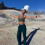 Sisse Marie Instagram – When in doubt… nature 🔥
No matter where you look, she will remind you of your strengths, power, peace, and stillness. Trust her, and she’ll echo the truth…
I’m here to take it all in! You?
#nature #fire #trust Bumpass Hell Boardwalk Trail