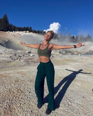 Sisse Marie Instagram - When in doubt… nature 🔥

No matter where you look, she will remind you of your strengths, power, peace, and stillness. Trust her, and she’ll echo the truth…

I’m here to take it all in! You?

#nature #fire #trust