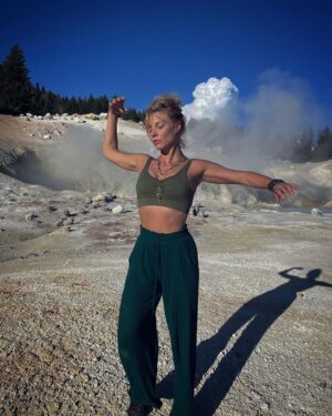 Sisse Marie Instagram - When in doubt… nature 🔥

No matter where you look, she will remind you of your strengths, power, peace, and stillness. Trust her, and she’ll echo the truth…

I’m here to take it all in! You?

#nature #fire #trust