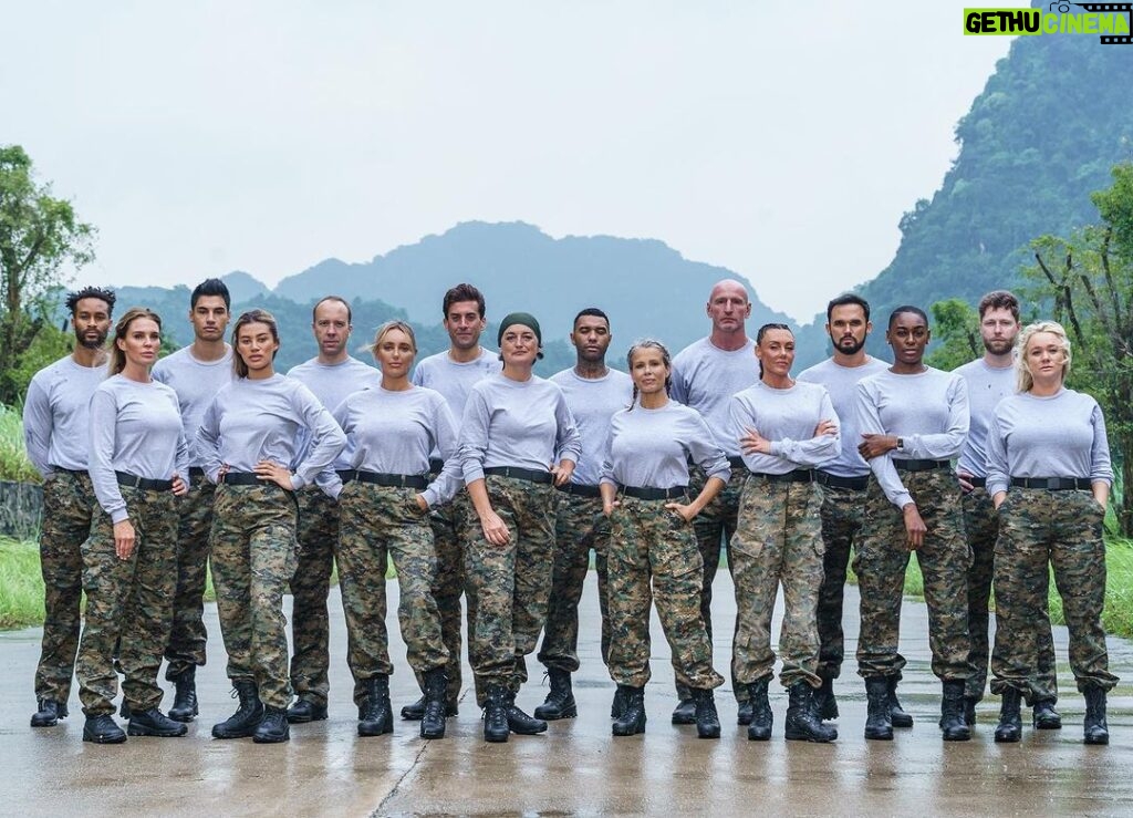 Siva Kaneswaran Instagram - This is the lucky bunch I did @sas_whodareswins with 😅 Honestly, it was such a pleasure/pain to experience it with you lot 😂 #siva #saswhodareswins #particapants #vietnam #jungle