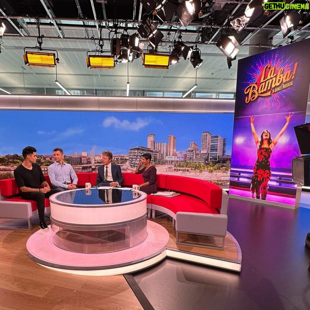 Siva Kaneswaran Instagram - Had a lovely interview with @bbcbreakfast with @tvnaga @charliestayt about @labambaonstage Loved seeing you all at the shows. Make sure to pop down if you haven’t already 🙌🏾🥰 #bbcbreakfast #siva #thewanted #interview #labamba #musical #theatre Manchester, United Kingdom