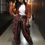 Sivaangi Krishnakumar Instagram - The last picture says “Is that Pineapple Pizza?”🍕 Picture @mah1sh Outfit @savinidii_official Styled @paviiiee_08 Makeup by Yours truly😌♥️