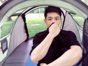 Sky Li Instagram - 邵齊說
要睡大安森林公園
於是
真的就跑來睡大安森林公園了