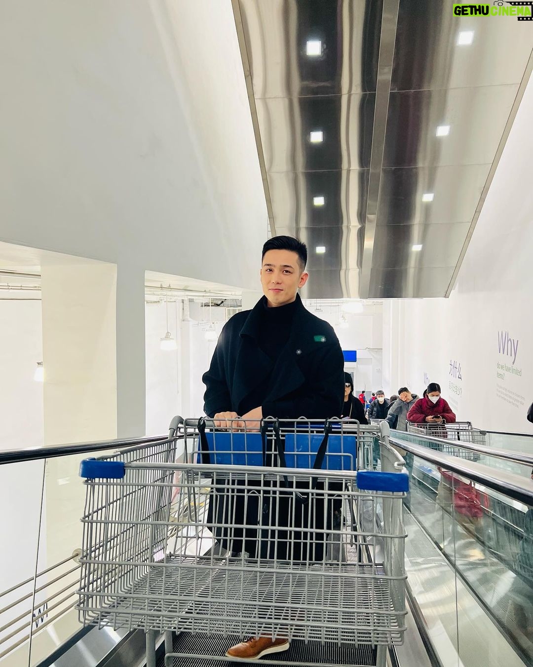 Sky Li Instagram - 今天買了玉米,香蕉,牛肉,等等等等等等! 3個月,瘦10公斤! 和我一起見證吧