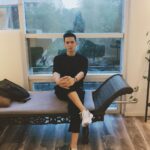 Sky Li Instagram - 對不起 我太久沒出現了 新髮型還可以嗎？