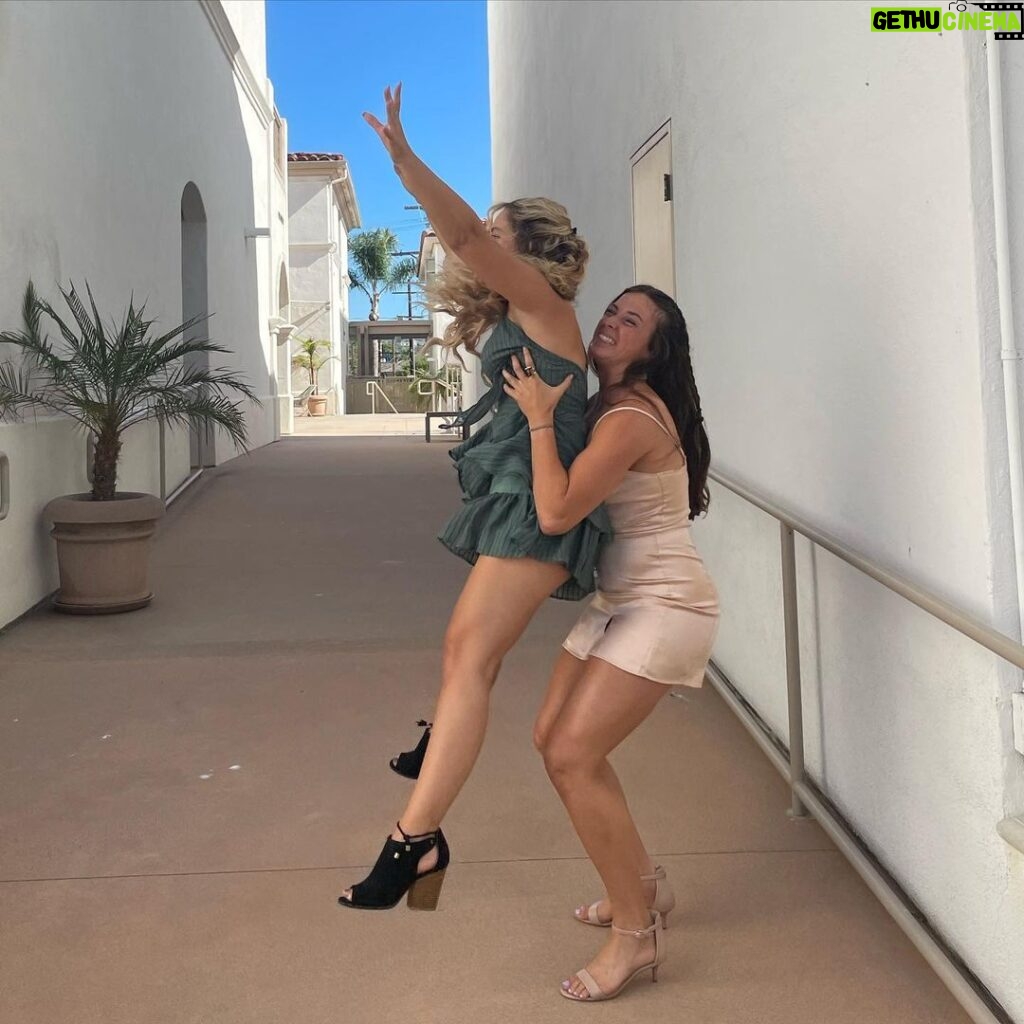 Skyler Joy Instagram - Happy Birthday to my very bestest friend @watkins_ashleee thank you for always making me laugh until I cry & pee a little and for always lifting me up physically into the sunset. I love you 💕 San Diego, California