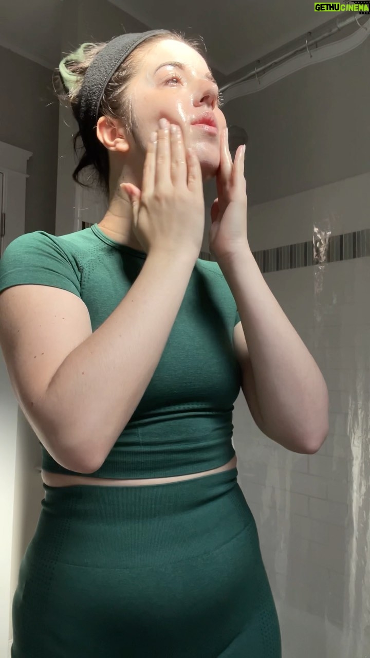Slight Sounds ASMR Instagram - A gentle Monday morning ☀️