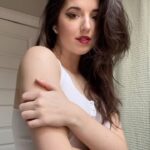 Slight Sounds ASMR Instagram - Get ready with me to go to a photoshoot w/ @monyeka_ ✨