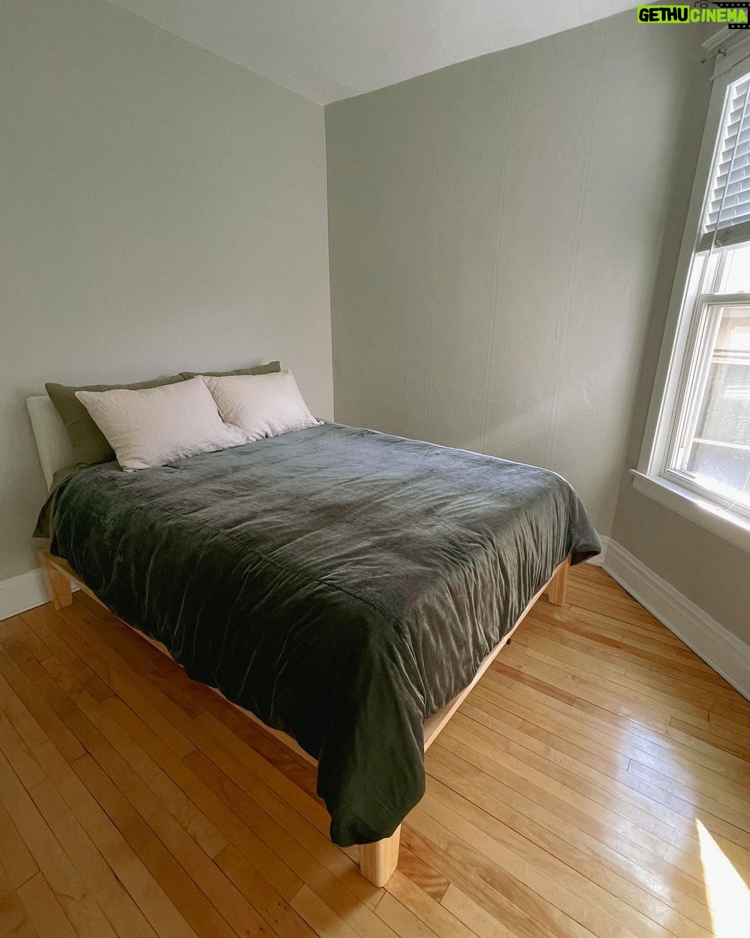 Slight Sounds ASMR Instagram - So happy to have everything for my bed finally set up! I’m happy with how the colors mesh together 🥰 — Bed frame from @thuma.co Mattress from @helixsleep Linen sheets from @onequince Duvet cover from @westelm Duvet from @ikea