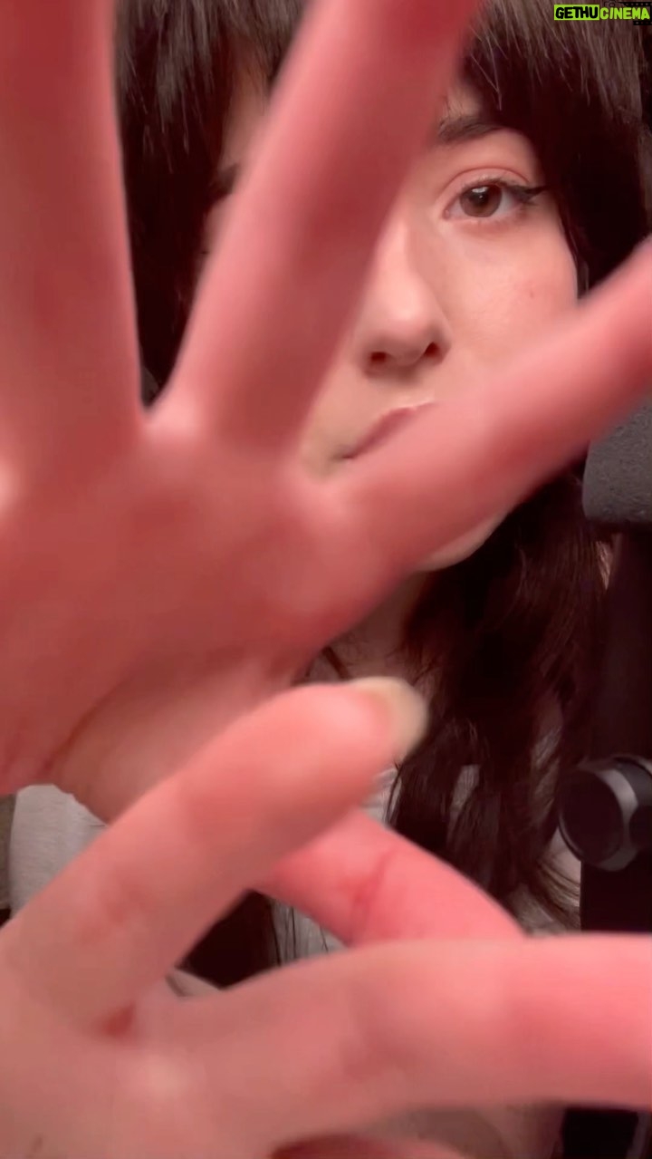 Slight Sounds ASMR Instagram - #ASMR Camera Scratching