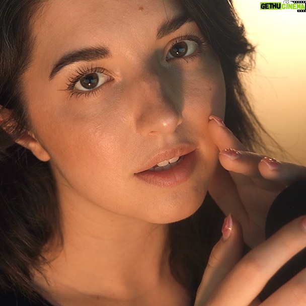 Slight Sounds ASMR Instagram - New #asmr video! Link in story 💫