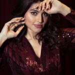 Sneha Instagram - Never regret a day in your life. Good days give you happiness, and bad days give you experience. @geetuhautecouture @ashokarsh @vyshalisundaram_hairstylist