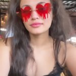 Sneha Ullal Instagram - A silent echo of fashion amidst bittersweet heartache.#QuietlyStylish #love #bleedinglove #songname Fat Fish Restaurant & Bar