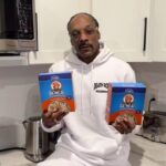 Snoop Dogg Instagram – Momma Snoop Oatmeal be first! Available @amazon Get yours. @masterp @post_cereals 💪🏿🐾💨✌🏿