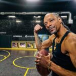 Snoop Dogg Instagram - Day 4 gym life laugh now cry later ✌🏾💙 Long Beach, California