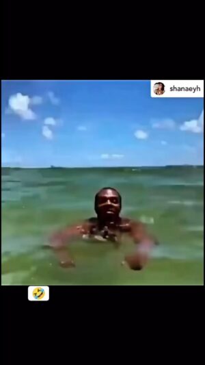 Snoop Dogg Instagram - Swimmin