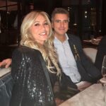 Sofía Vergara Instagram - Bienvenido 2024!!!❤️ familia y amigos q amo❤️🥂