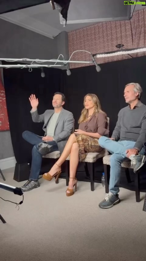 Sofía Vergara Instagram - Hahaha 🤣🤣luv u @ericnewmanofficial #andibaiz .loosing my mind every once in a wile during the press tour😵‍💫😵‍💫😵‍💫 #griselda @netflix