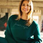 Sofia Pavlidou Instagram – Σήμερα είναι μια ωραία μέρα για να ξεχάσεις το παρελθόν σου,να συγχωρήσεις τον εαυτό σου και να ξεκινήσεις πάλι να ζεις ελεύθερος 💫🦋💚 

#selfcare #selflove #forget #forgive #live #blessed #love