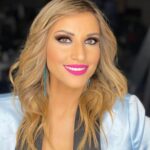 Sofia Pavlidou Instagram – Όγδοο live στο @j2us_gr και συνεχίζουμε 😃
Σας ευχαριστούμε με τον @jerome_kaluta για τη στήριξη και τα μηνύματα αγάπης 💫❤️

#j2us_gr #party #saturdaynight #singing  #dancing #expressyourself #love #blessed