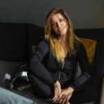 Sofia Pavlidou Instagram – Όλες αυτές τις μέρες έχει ξεσπάσει ένας πόλεμος μέσα μας με τόσα μη θετικά συναισθήματα …
Θυμός ,καχυποψία,φόβος,αγανάκτηση ,αδικία…
Είναι τόσο μεγάλη η έλλειψη Φωτός στα κύτταρα μας που πολύ εύκολα γίνεται έκρηξη και εμφανίζεται η ασθένεια…
Αυτή είναι μια μορφή πολέμου σε προσωπικό επίπεδο .
Υπάρχει κι ο πόλεμος απ έξω με τις ειδήσεις ,την ανάθεση ευθυνών ,τις σκέψεις…
Ας Οραματιστούμε έναν κόσμο πλημμυρισμένο από σεβασμό,κατανόηση ,έλλειψη εκμετάλλευσης ,Αγάπη και Χαρά!
Έναν κόσμο όπου καθένας από μας θα έχει γαληνη και θα είναι συνειδητά ελεύθερος .
Μόνο Φως μας στέλνουν τόσες ψυχές από εκεί ψηλά✨🙏🏽

#peace #serenity #freedom #consciousness #happy #stopthewar #tempi