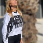 Sofia Pavlidou Instagram – Σήμερα ήταν σαν  να μπήκε η Άνοιξη 🌺
Ήλιος ο θεραπευτής και φοίνικας ο γητευτής (να τη και η ρίμα😂)
Έκανα ένα διάλειμμα από την εργασία για να τους απολαύσω 🌞🌴 

#sun #sunnyday #palm #spring #springvibes #takeabreak #love #blessed καπου μεσα στην πολη
