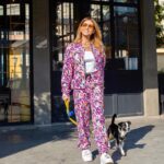 Sofia Pavlidou Instagram – It’s not what you look at .
It’s what you see✨💫
Happy Weekend 💕

📸by @mader_agency 

#look #see #observe #sun #happy #lori #please #blessed #love 
@annastylianopoulou