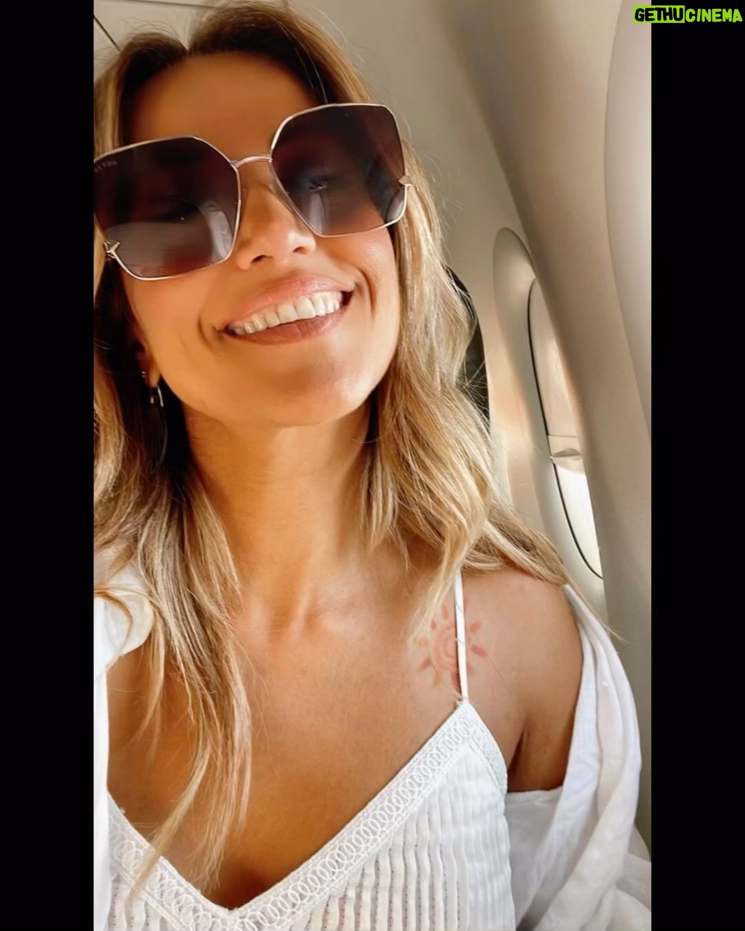 Sofia Pavlidou Instagram - New project 🪄 Την ώρα που η Ελλαδα πνιγόταν και κάποιοι Έλληνες έπνιγαν έναν ανθρωπο …ήμουν στη Βαρκελώνη για επαγγελματικούς λόγους. Εκεί είχα την τιμή και τη χαρά να συνεργαστώ με μια ομάδα ταλαντούχων, υπέροχων ανθρώπων,να κάνω καινούργιους φίλους και να ζήσω μια μοναδική εμπειρία ζωής μαζί τους✨ Ευγνώμων γι’ αυτή τη συνάντηση και το μοίρασμα 🪄 Σας ευχαριστώ όλους από καρδιας❤️ @dionisismakris_official @iam_alexkon @giannis_kritikos @kandrikopoulou @the_men_gr @pantelis_kastanidis @kopalidis_dimitris.tribalx @fourounnn @triantafyllos.asla @grigoris_vasileiadis @stefkonstantinidis @christos5820 @papazoglou.111 @nikos_zindros #somethingnewiscoming #newproject #newfriends #barcelona #lovemyjob #blessed #love #grateful Barchelona