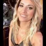 Sofia Pavlidou Instagram – Πρωτοχρονιά με φίλους💫
Φέτος υποδεχόμαστε τη νέα  χρονιά μαζί με εσάς και  με αγαπημένους φίλους στο @skaitv.gr 
Οικοδεσπότης της βραδιάς ο αγαπημένος όλων μας @ferentinos_christos 🥂
Καλή νέα χρονιά με υγεία ,αφθονία ,συνειδητότητα κι αγάπη✨🎅❤️
#newyear #2024 
#happynewyear #gratitude #love