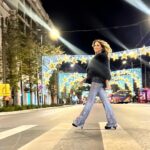 Sofia Pavlidou Instagram – Where the streets 
have no name …💫

#christmas #downtown