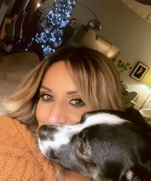 Sofia Pavlidou Instagram - Εδώ με το φιλαράκι μου💫
Lori❤️

#mydog #myfriend #mylove 
#tothemoonandback
