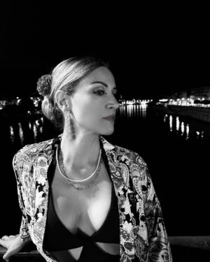 Sofia Pavlidou Instagram - Guadalquivir river🇪🇸

📸by @antonio_andreou 

#nightout #sevilla #blessed #love