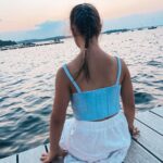 Sofia Sanchez Instagram - Lake sunsets might be my new favorite. 💙 #madisonwisconsin #midwestmoment Madison, Wisconsin